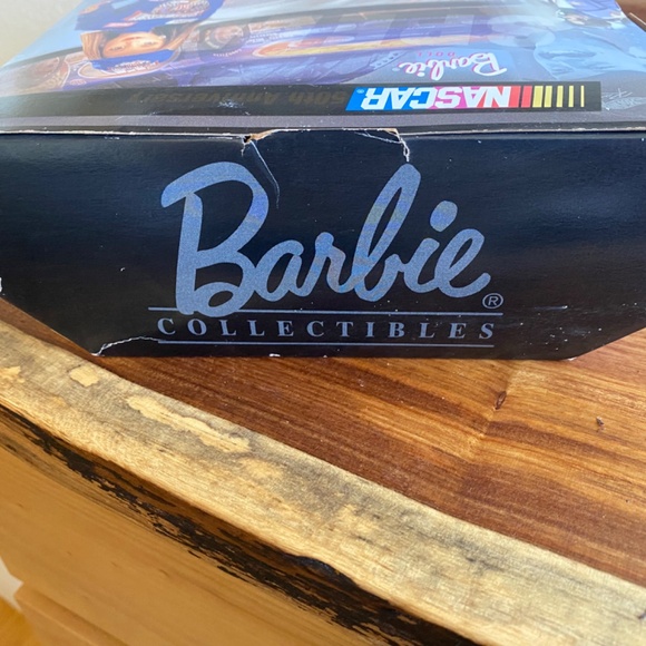 NASCAR Barbie 1998 50th Anniversary Collector Edition Doll Mattel # 20442 NIB - Picture 4 of 9